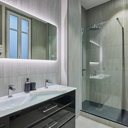 Lägenhet Elegant 2-bedroom - Trocadero Paris