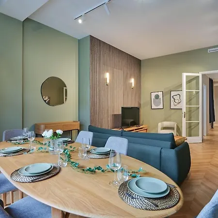 Elegant 2-bedroom - Trocadero דירה