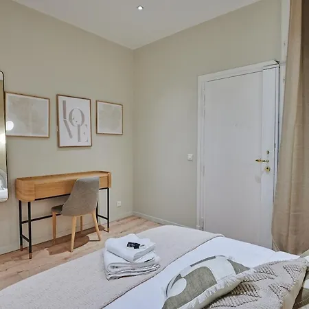 Elegant 2-bedroom - Trocadero דירה פריז