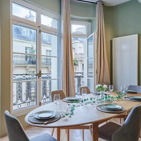 Elegant 2-bedroom - Trocadero פריז