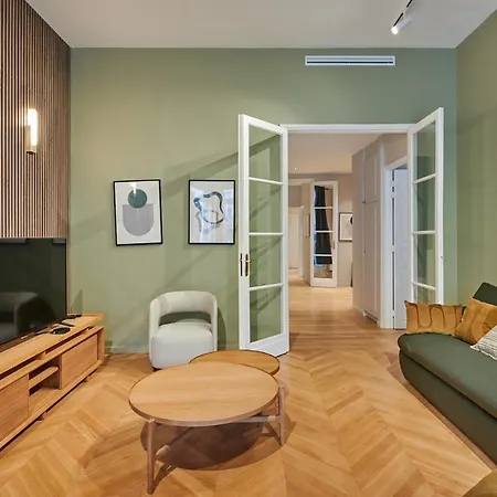 Elegant 2-bedroom - Trocadero Apartment *
