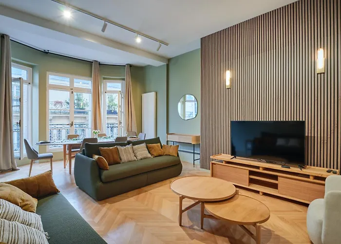 Апартаменты Elegant 2-bedroom - Trocadero Париж