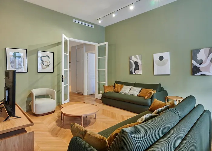 Elegant 2-bedroom - Trocadero *
